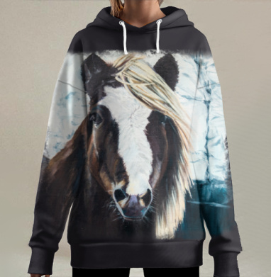 Коричневая лошадь с белой гривой зимний пейзаж, Hoodie Long Oversize 3D
