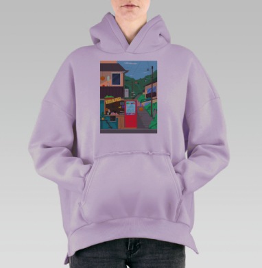 Тихий городской прилавок с задумчивой продавщицей на фоне зелени, Hoodie Oversize Fiolet, утепленная